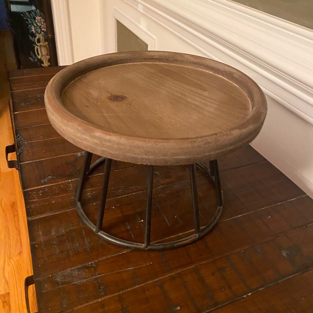 Decor stand